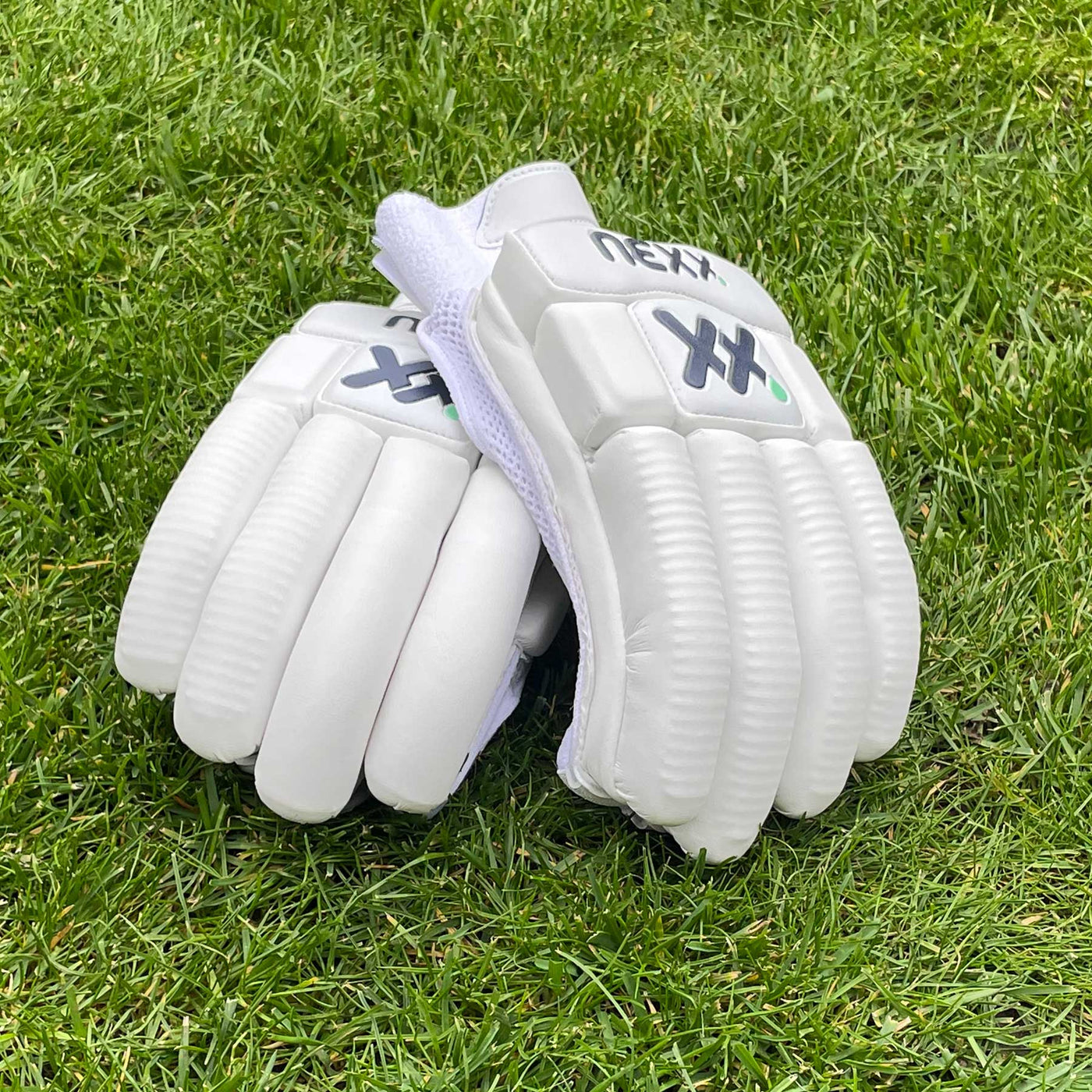 NEXX XX1 Women's Cricket Batting Gloves