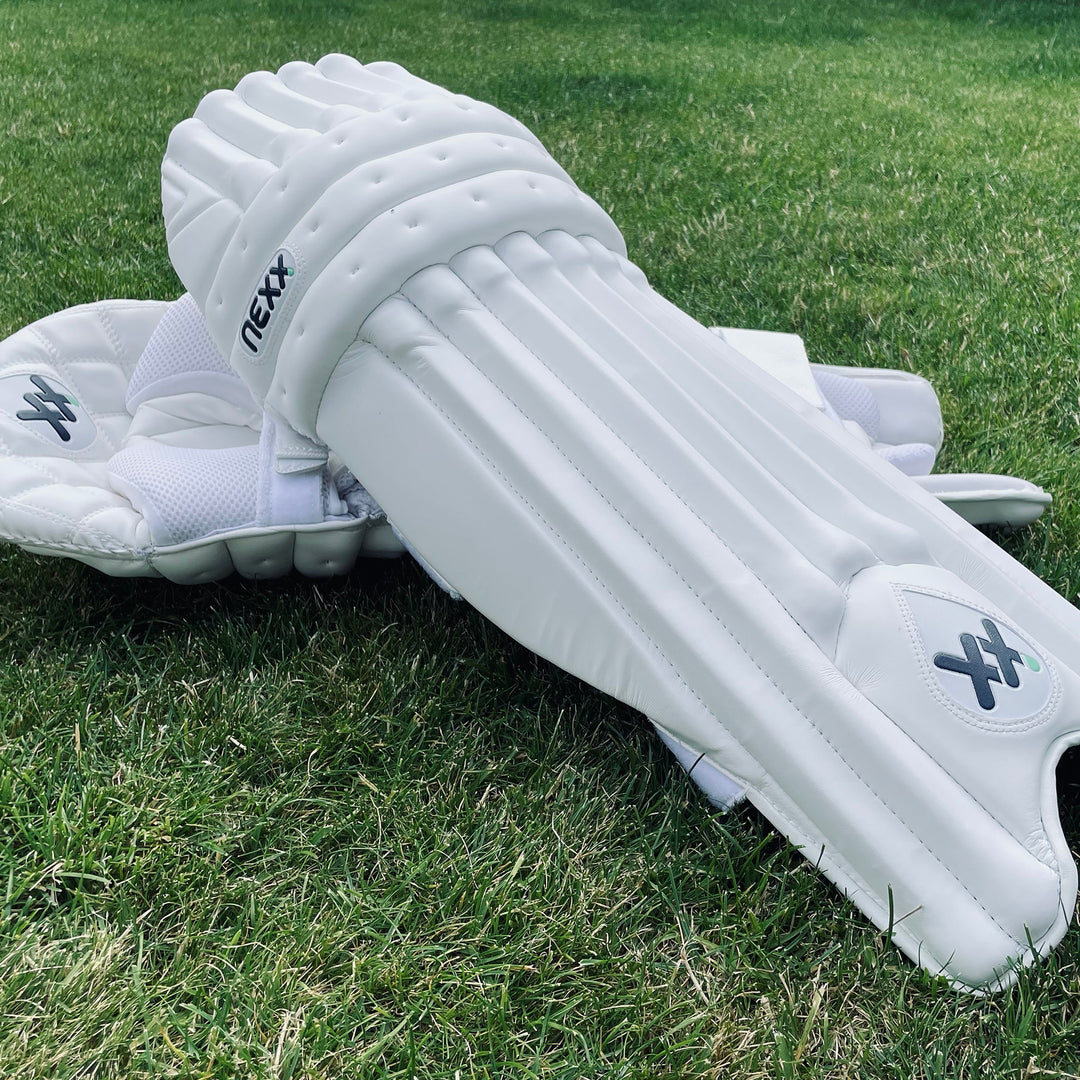 Cricket pads and gloves on sale